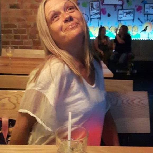 Meet your Posher, Sheri - Picture 1 of 1